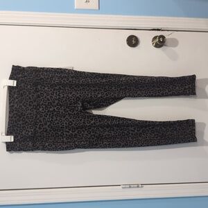 Nicole Miller Sport Grey Leopard Print Leggings 2x